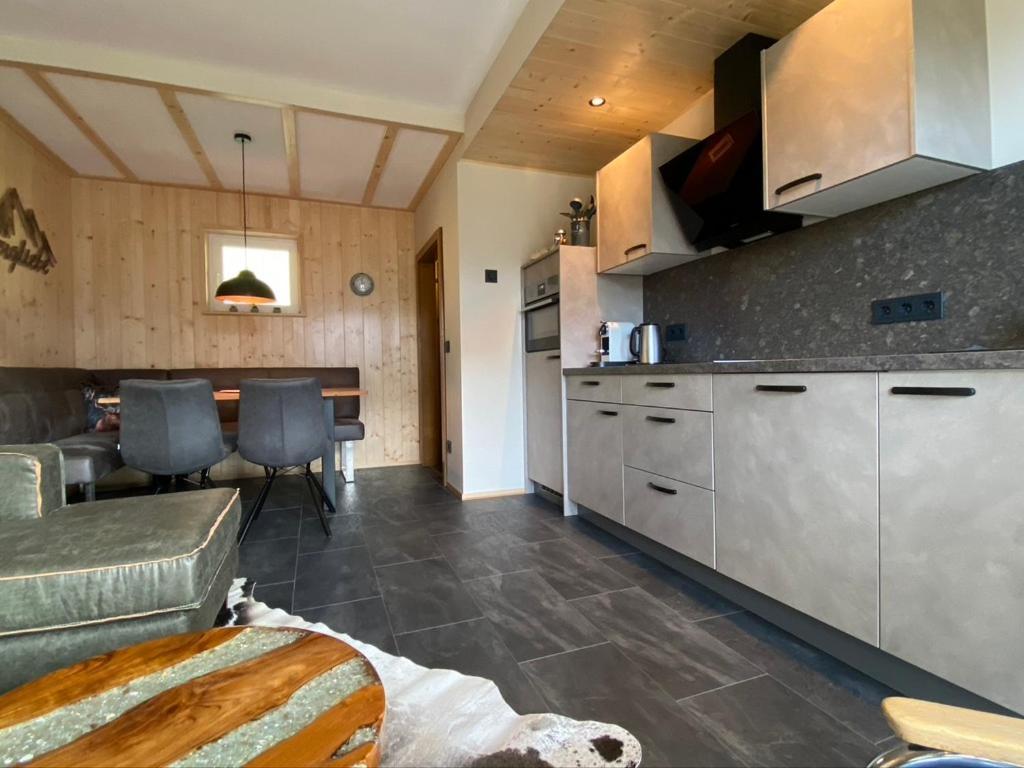 Nocky Mountains Lodge And Apartment 拉登泰因 外观 照片